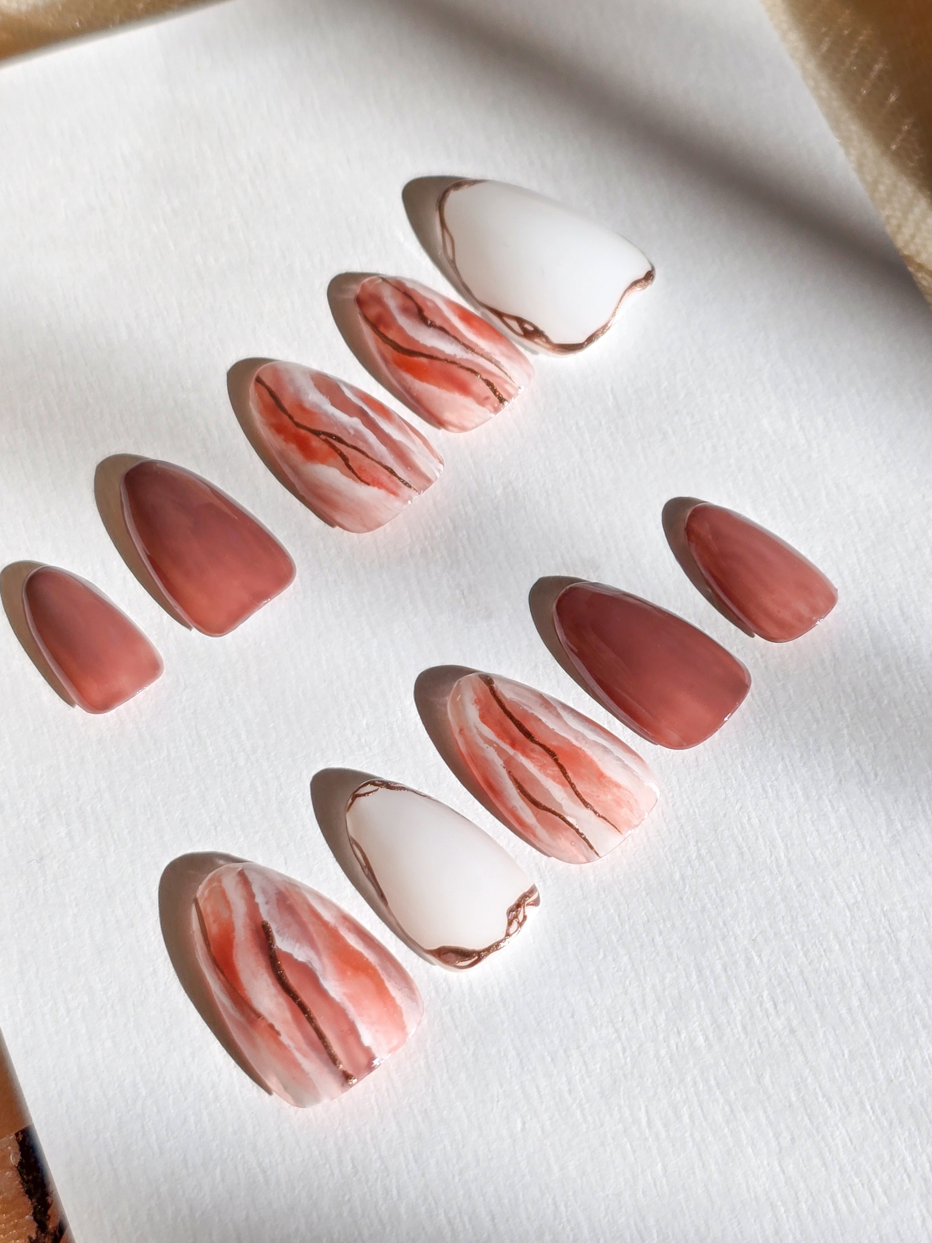 Spitze Nagelform Kurz